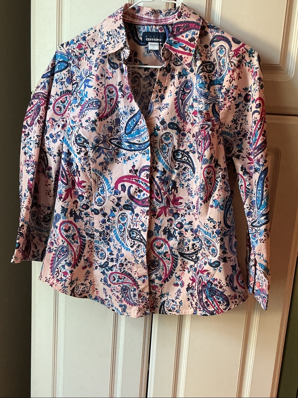 Basic Editions Pink Paisley Button-Down Shirt with Blue and Magenta Accents